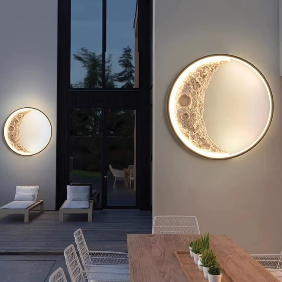 Modern Minimalist Iron LED Wall Lamp with Crescent Light Decorative 220V Dimmable for Bedroom Bedside Stairwell Living Room